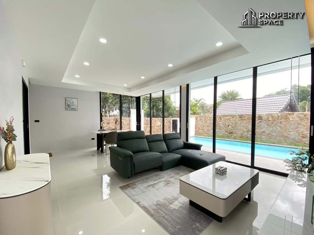 3 Bedroom Modern Pool Villa In Nong Pla Lai Pattaya For Rent Image 6