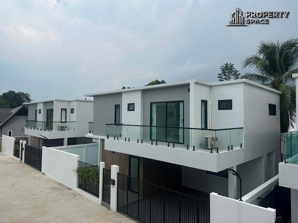 3 Bedroom Modern Pool Villa In Nong Pla Lai Pattaya For Rent Image 3