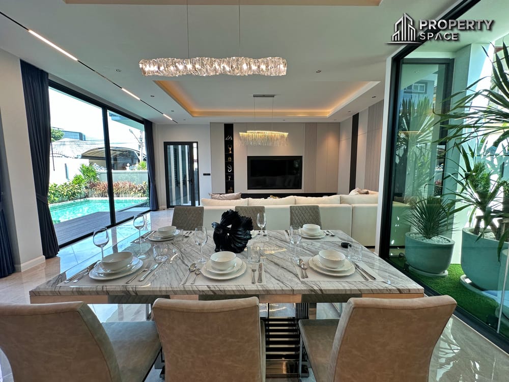 Luxury Modern 5 Bedroom Pool Villa In Prime Location Pattaya For Sale Image 10