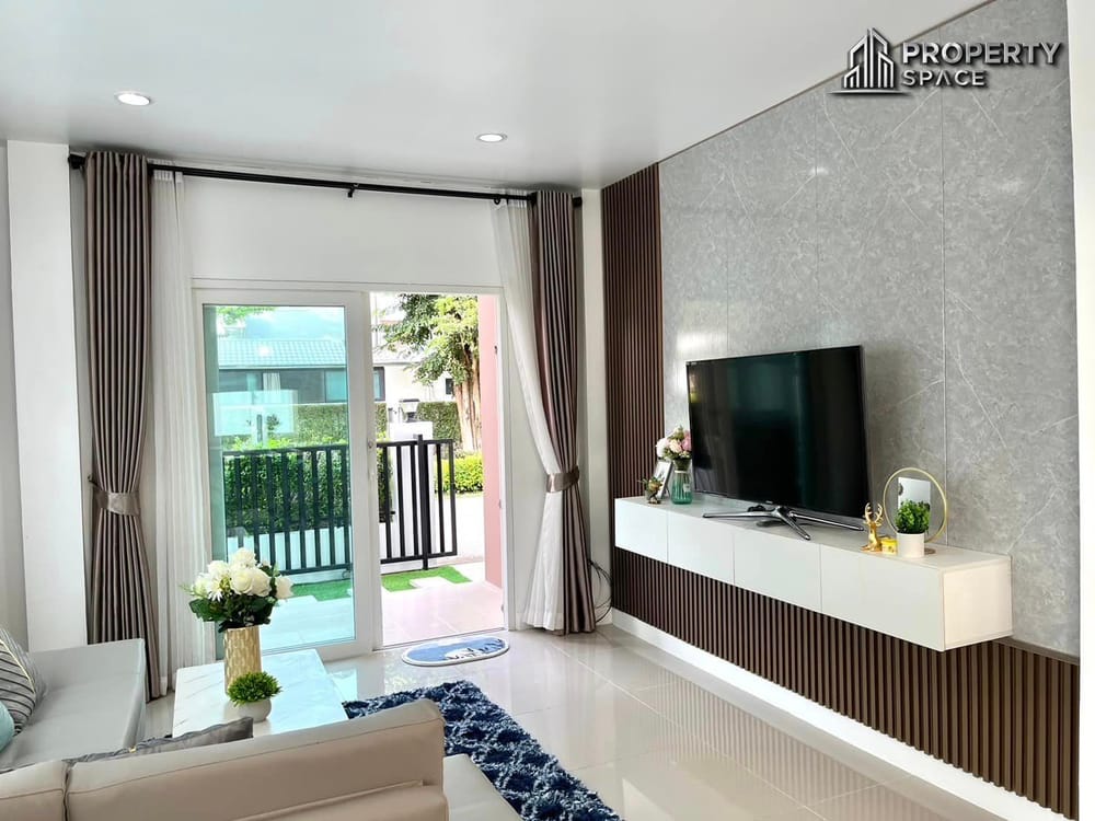 Modern 3 Bedroom Villa In Soi Siam Country Club Pattaya For Sale Image 5