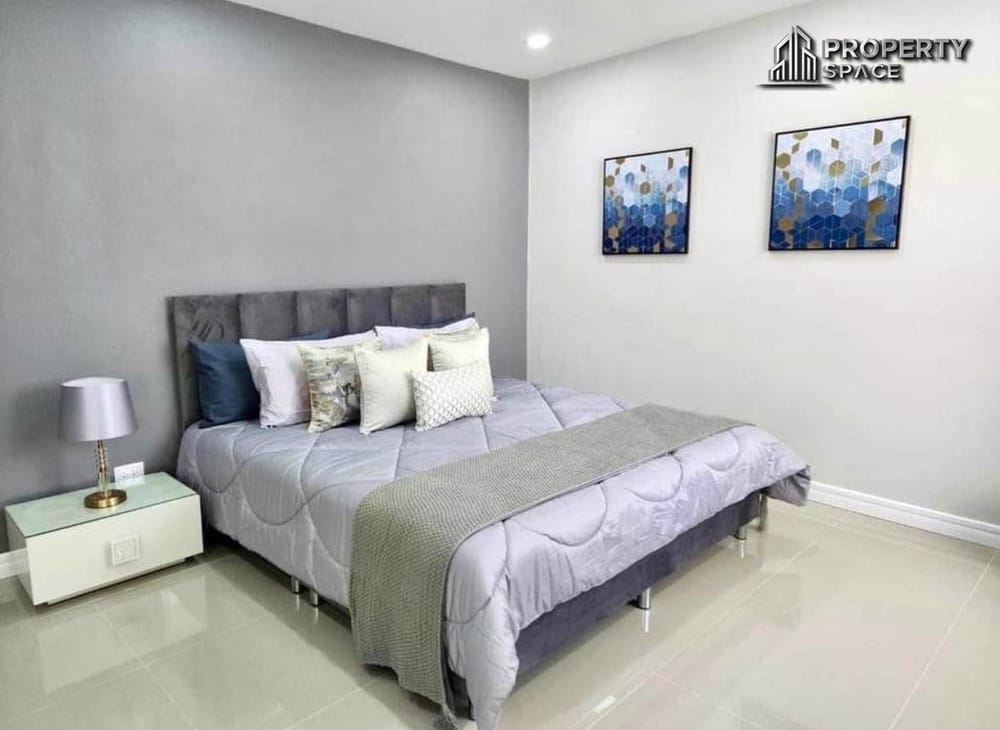 Modern Luxury 4 Bedroom Villa In Khao Talo Pattaya For Rent Image 6