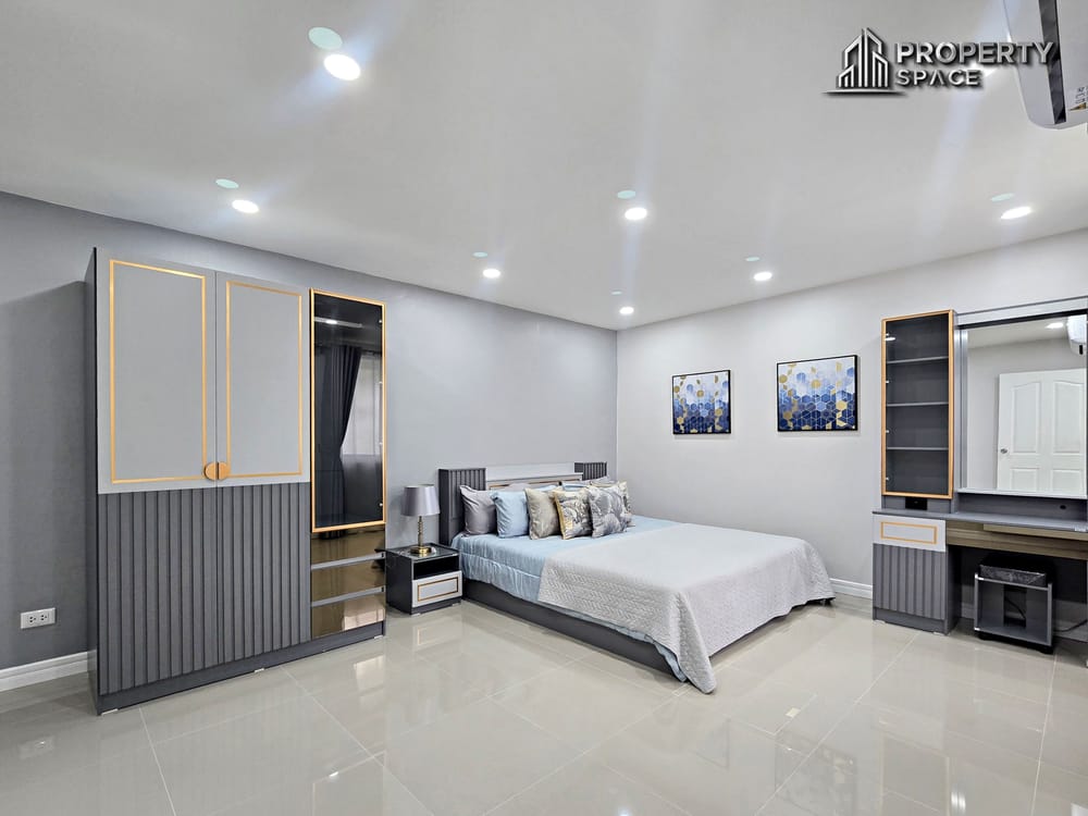 Modern Luxury 4 Bedroom Villa In Khao Talo Pattaya For Rent Image 14