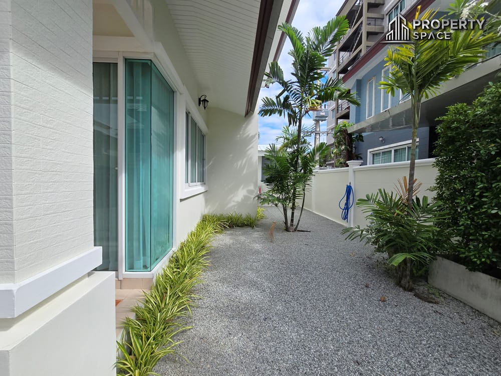 Modern Luxury 4 Bedroom Villa In Khao Talo Pattaya For Rent Image 38