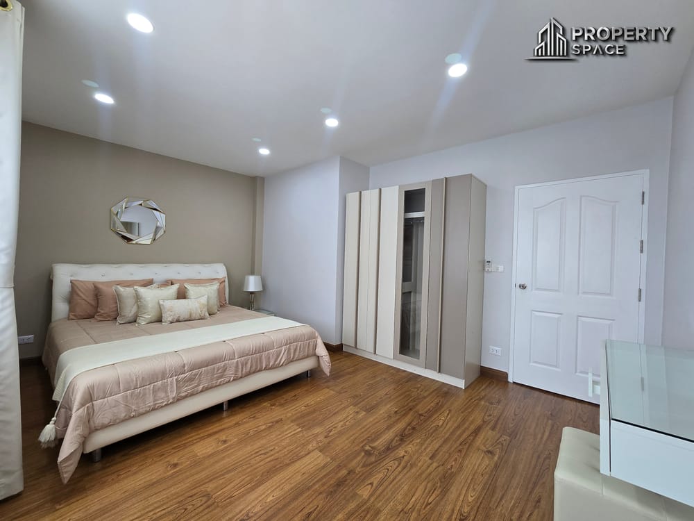 Modern Luxury 4 Bedroom Villa In Khao Talo Pattaya For Rent Image 29