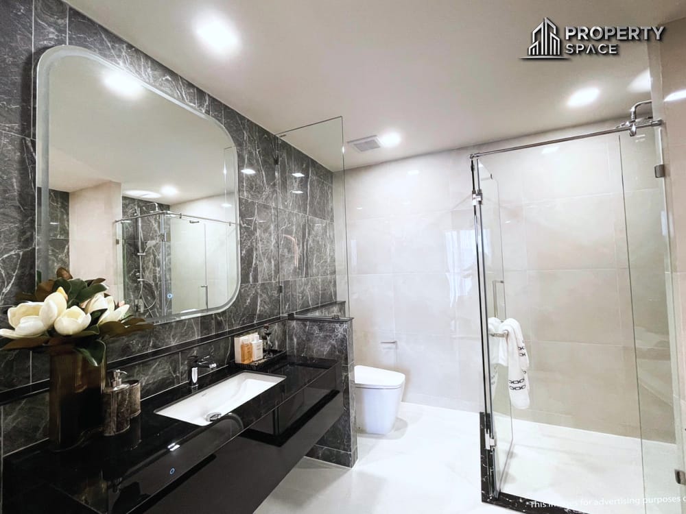 2 Bedroom In Aquarous Jomtien Condo For Sale Image 15