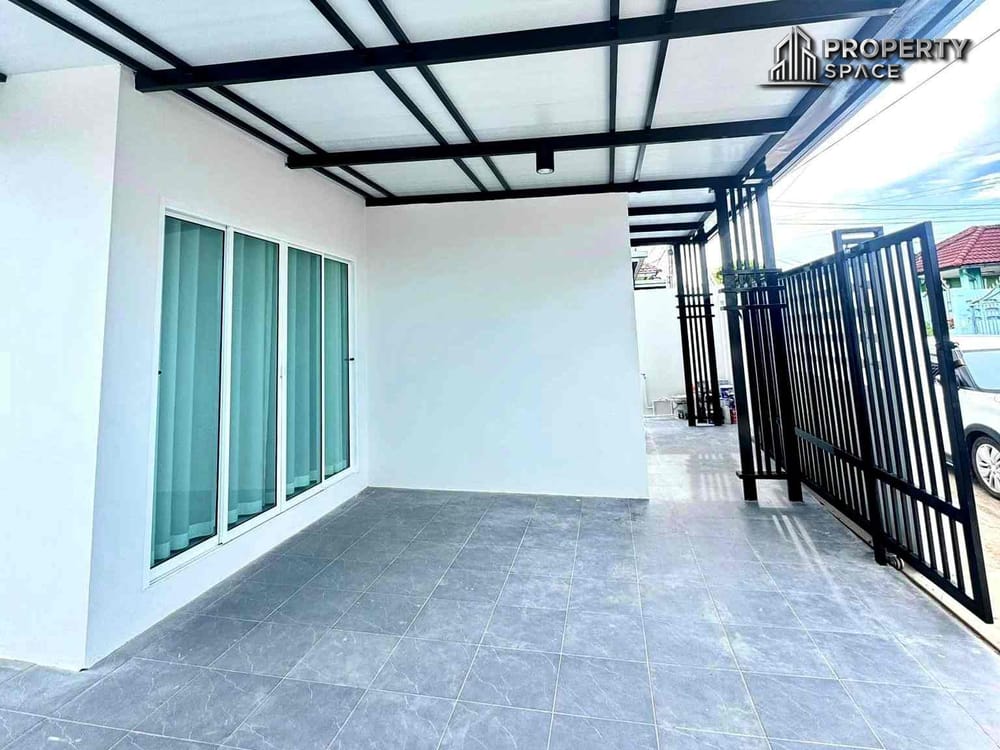 Brand New Modern 3 Bedroom House In East Pattaya For Sale Image 28