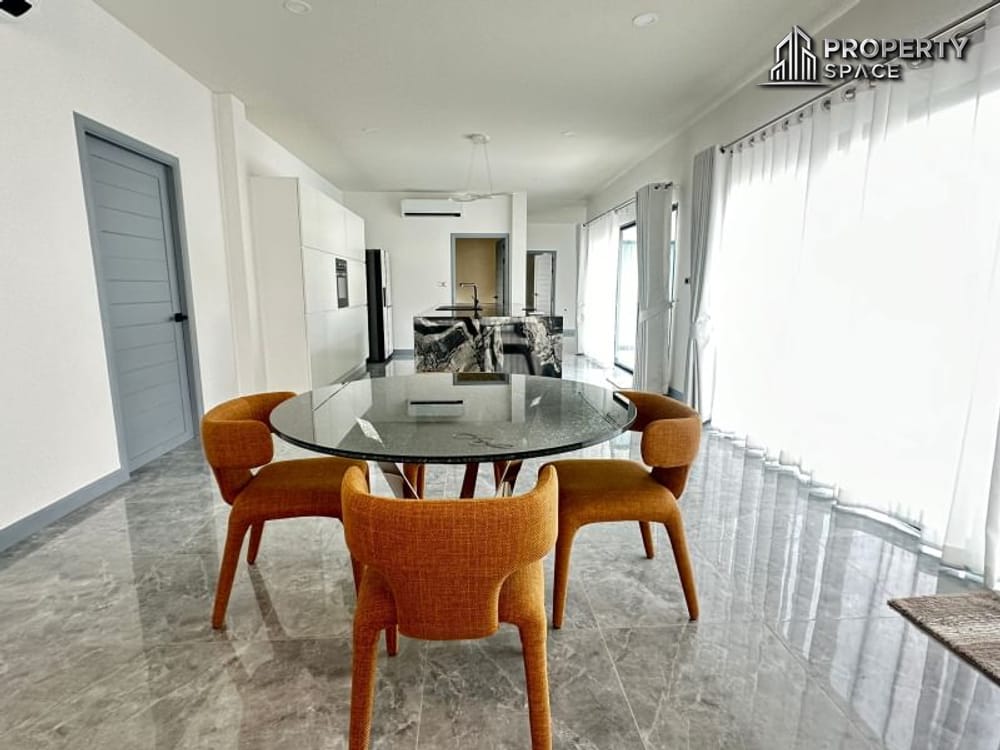 4 Bedroom Luxury Modern Pool Villa In Huay Yai Pattaya For Sale Image 8