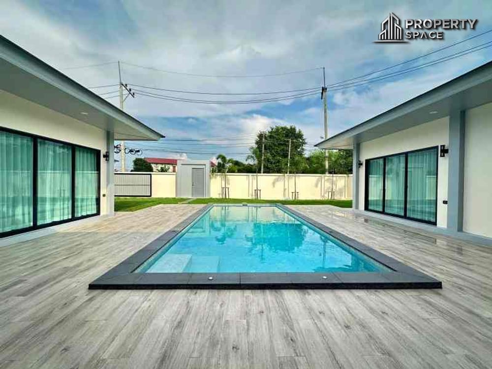 4 Bedroom Luxury Modern Pool Villa In Huay Yai Pattaya For Sale Image 3