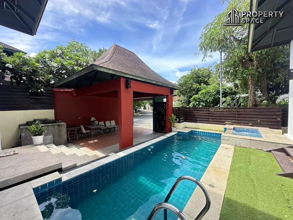 4 Bedroom Pool Villa In Nagawari Village Na Jomtien For Sale Image 1