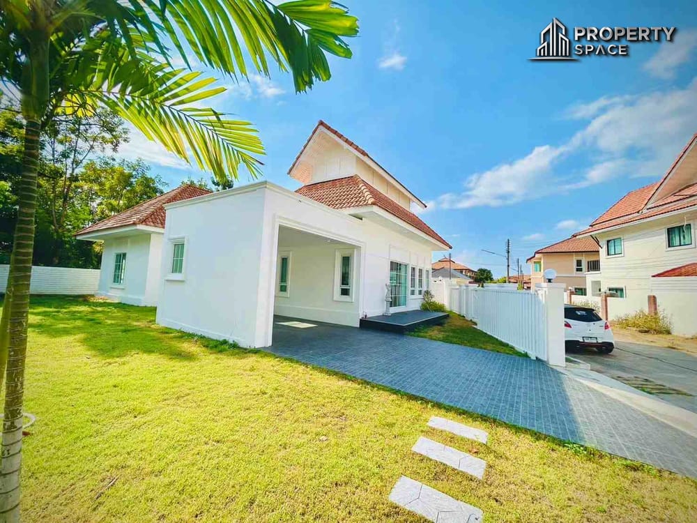 Modern 3 Bedroom Single House In Soi Siam Country Club Pattaya For Rent Image 1