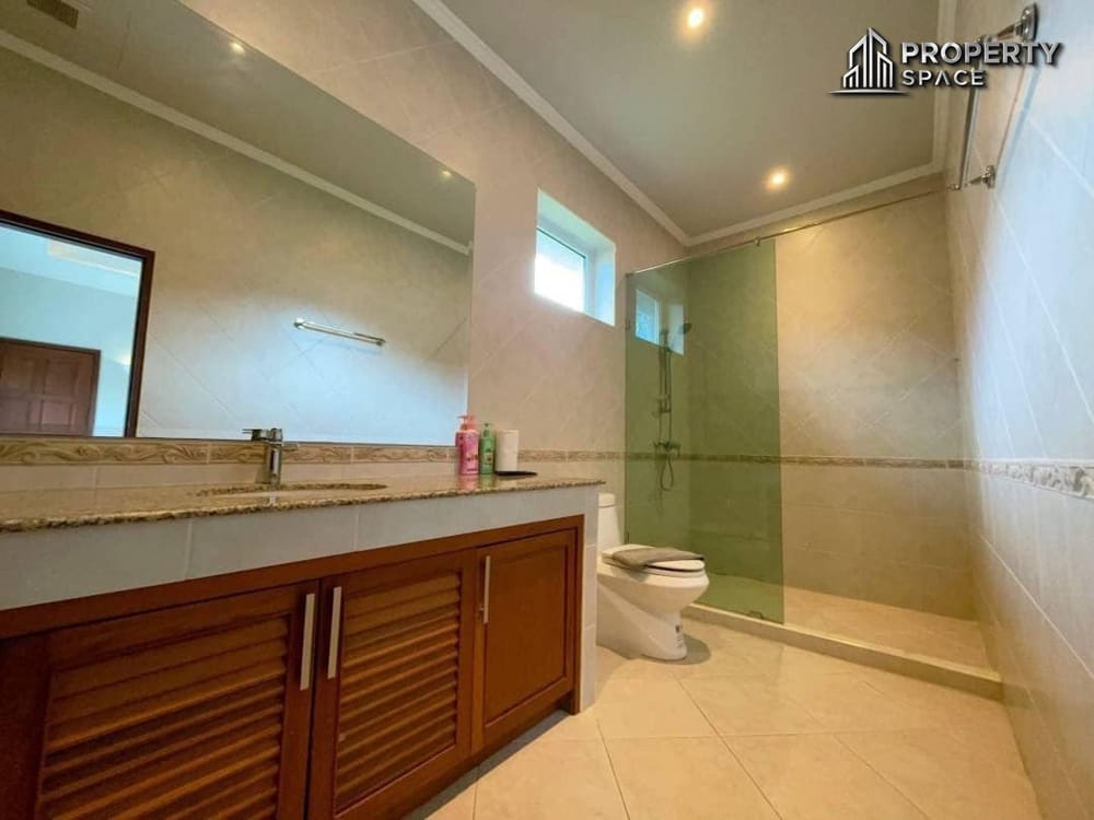 2 Bedroom Pool Villa Near Jomtien Beach Pattaya For Rent  Image 13