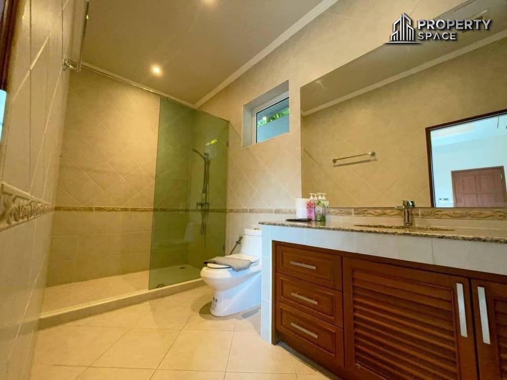 2 Bedroom Pool Villa Near Jomtien Beach Pattaya For Rent  Image 16