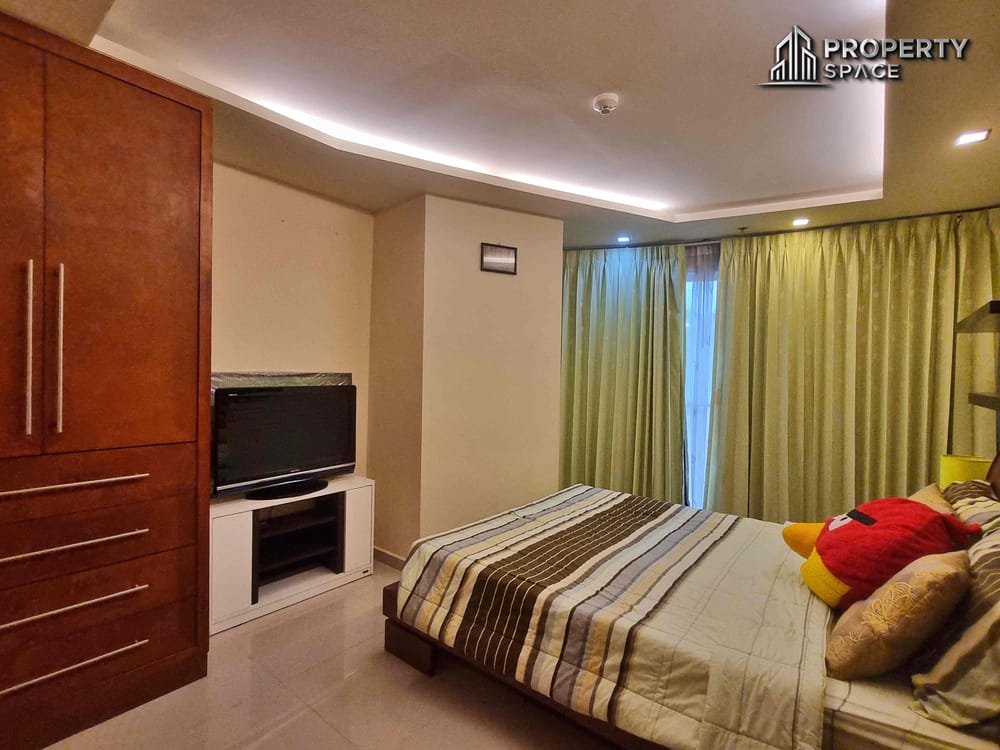 Spacious 3 Bedroom In City Garden Central Pattaya Condo For Sale And Rent Image 20