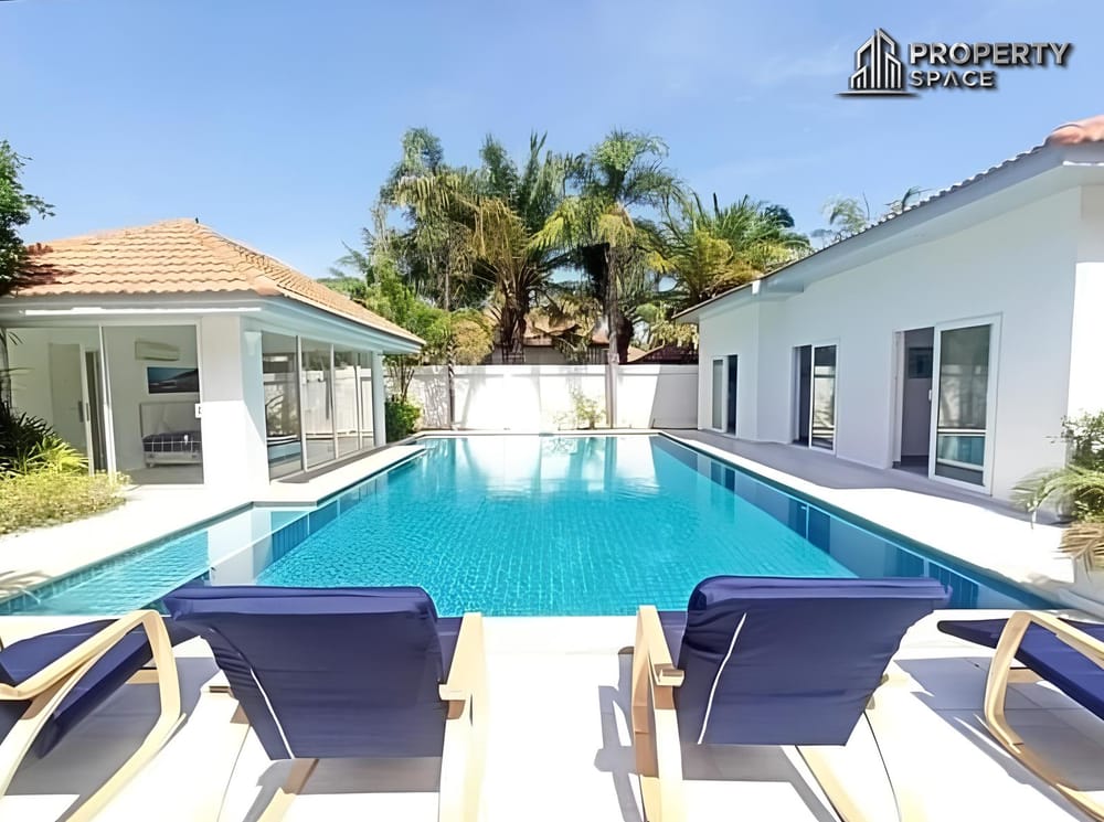 12 Bedroom Luxury Beachfront Pool Villa In Pratumnak Pattaya For Sale Image 1