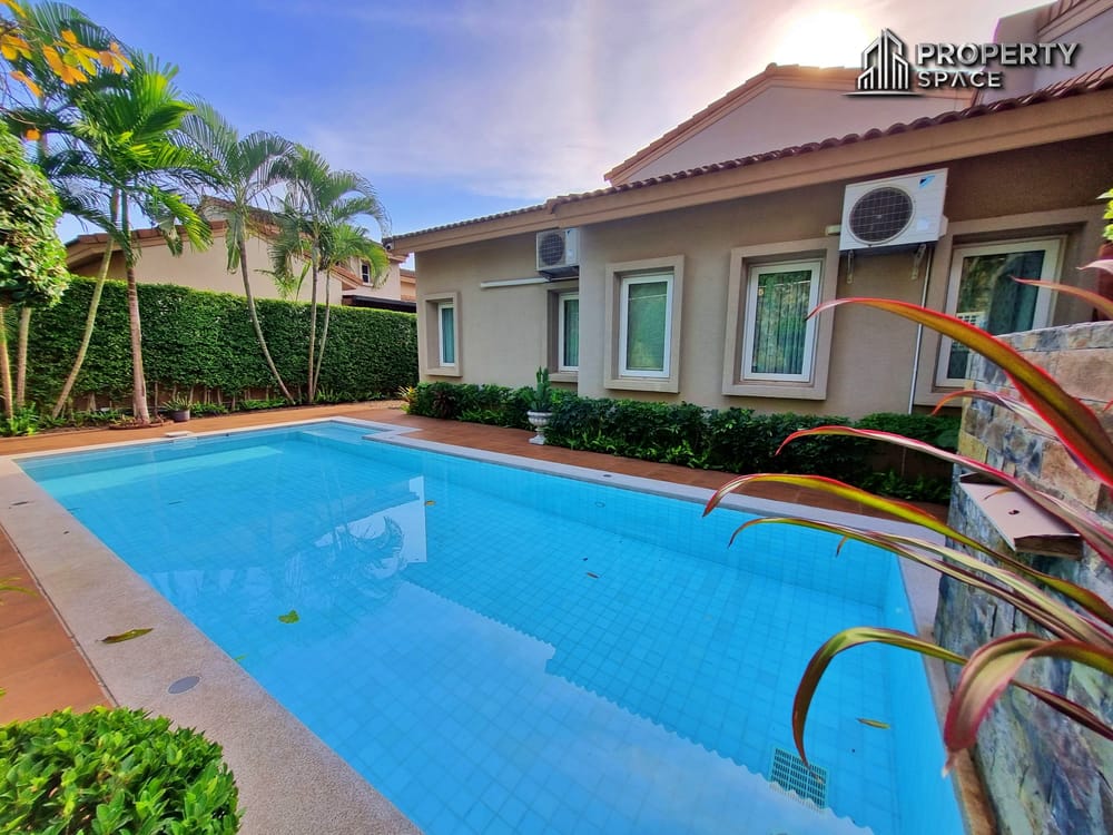 3 Bedroom Pool Villa In Silk Road Place Pattaya For Sale Image 1