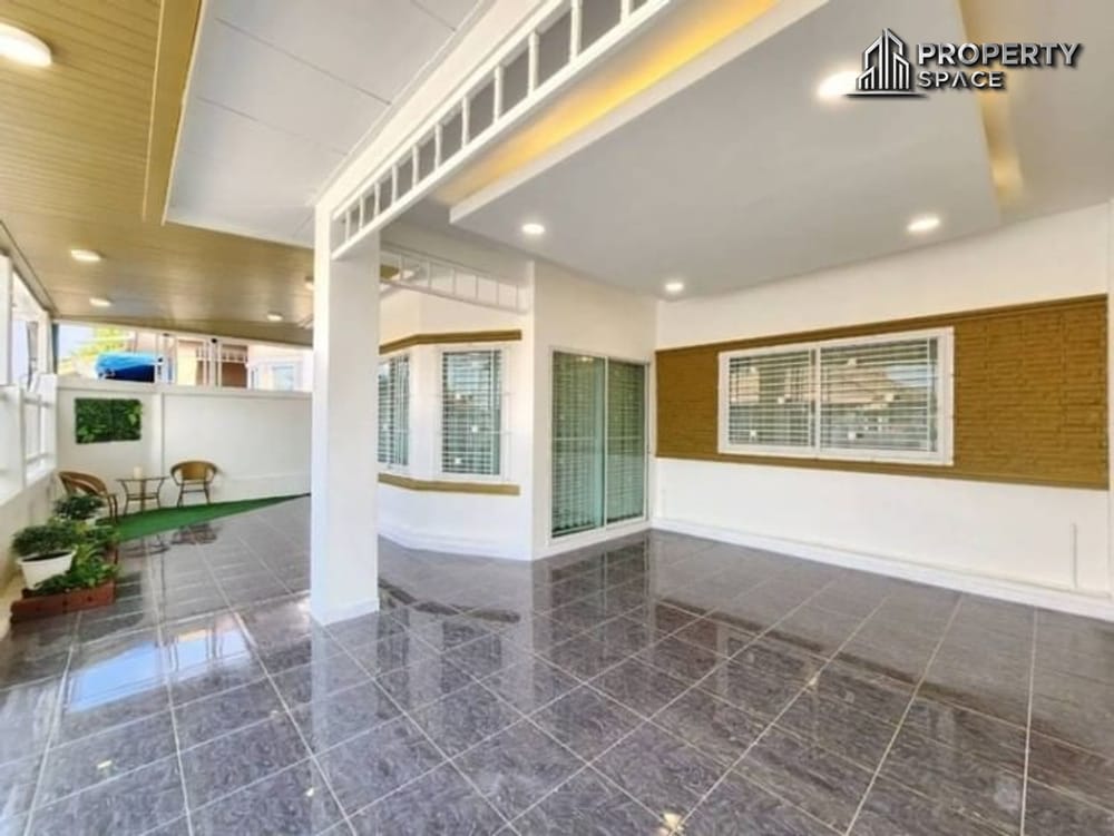 Brand New 3 Bedroom House In Raviporn City Home Pattaya For Sale Image 1