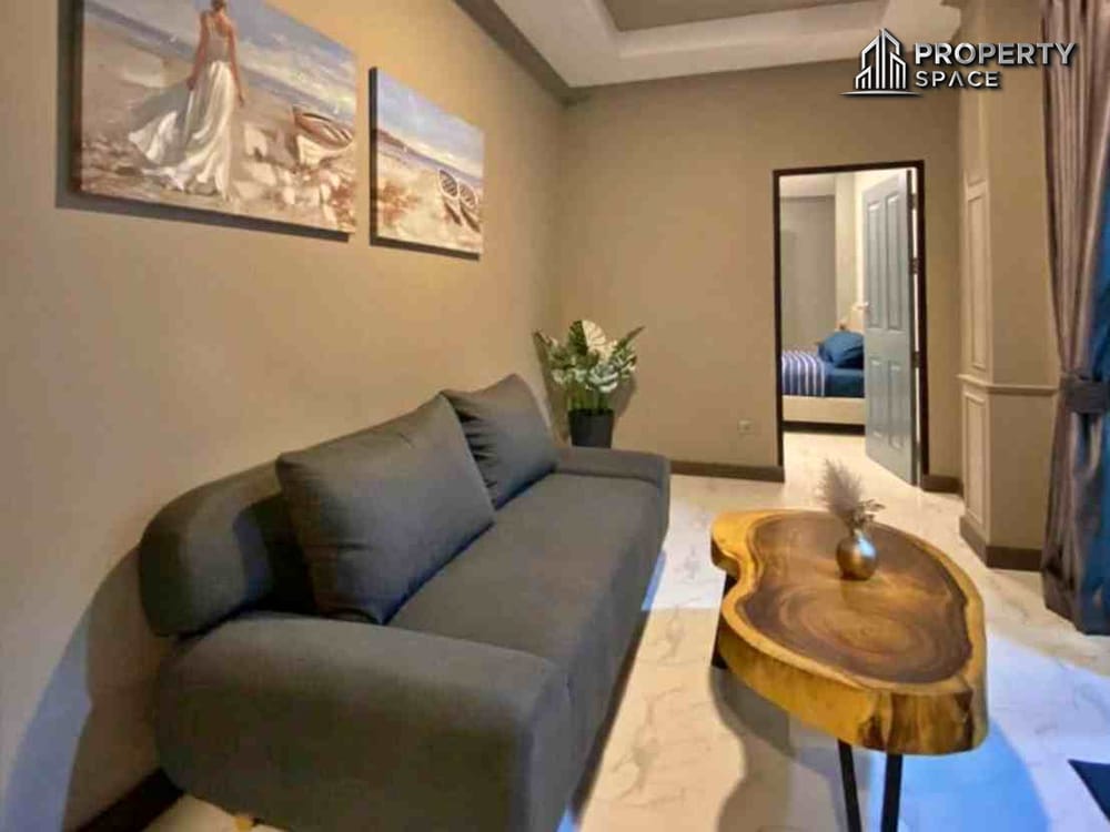 5 Bedroom Luxury Modern Pool Villa In South Pattaya For Rent Image 5