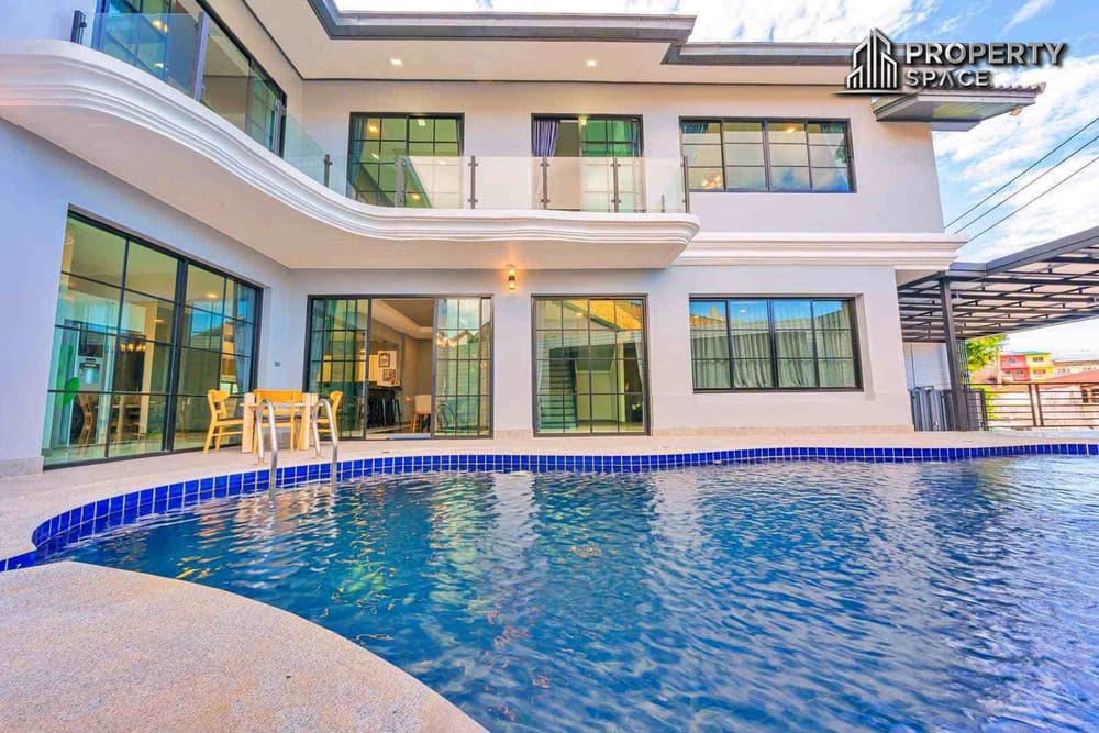 5 Bedroom Luxury Modern Pool Villa In South Pattaya For Rent Image 1