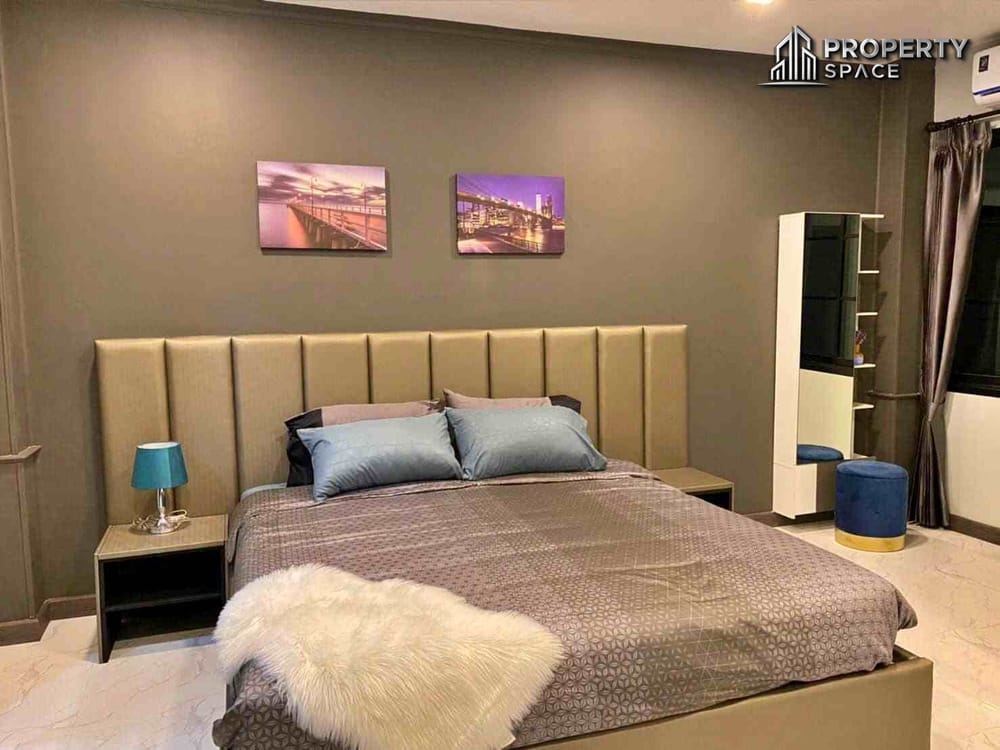 5 Bedroom Luxury Modern Pool Villa In South Pattaya For Rent Image 12