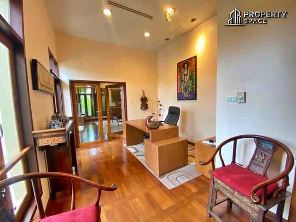  4 Bedroom Pool Villa In View Talay Marina Na Jomtien For Sale Image 9