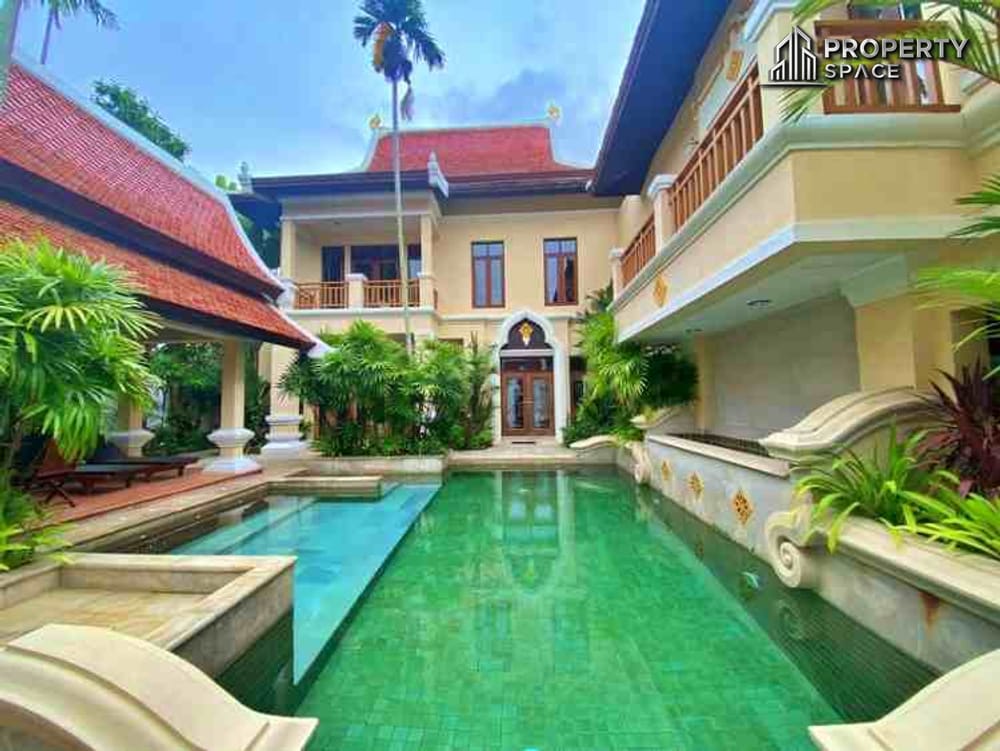  4 Bedroom Pool Villa In View Talay Marina Na Jomtien For Sale Image 1