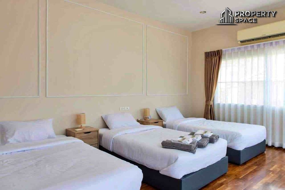 Luxury Modern 4 Bedroom Pool Villa In Central Park Hill Side For Sale Image 11