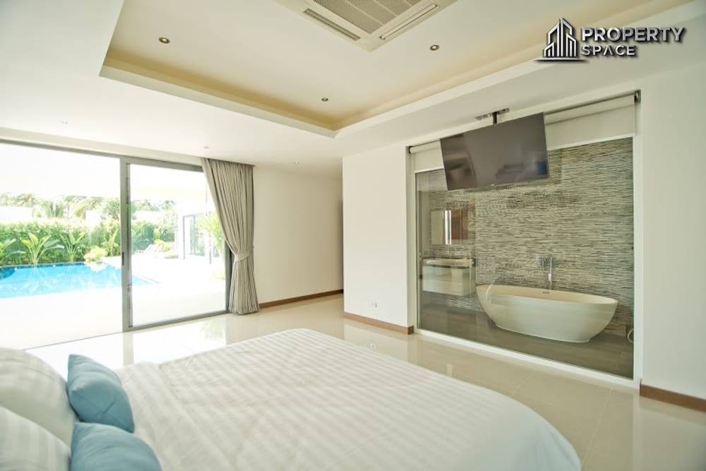 Luxury Modern 4 Bedrooms Pool Villa In Vineyard Pattaya For Sale And For Rent Image 14