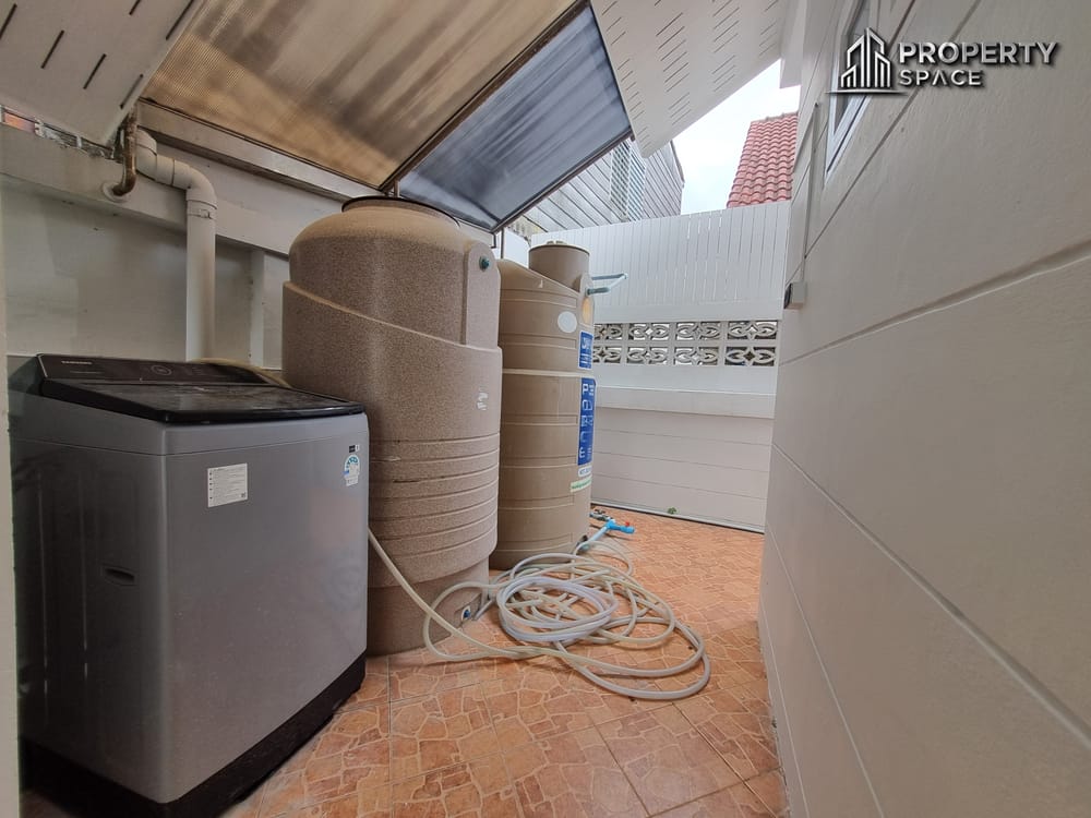 3 Bedroom Pool Villa In Suk Aim Garden Pattaya For Sale And Rent Image 19