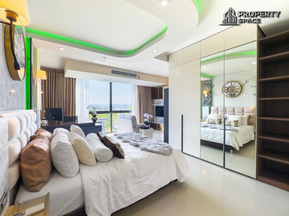 Spacious 3 Bedroom In Gardenia Condo Jomtien For Sale Image 13