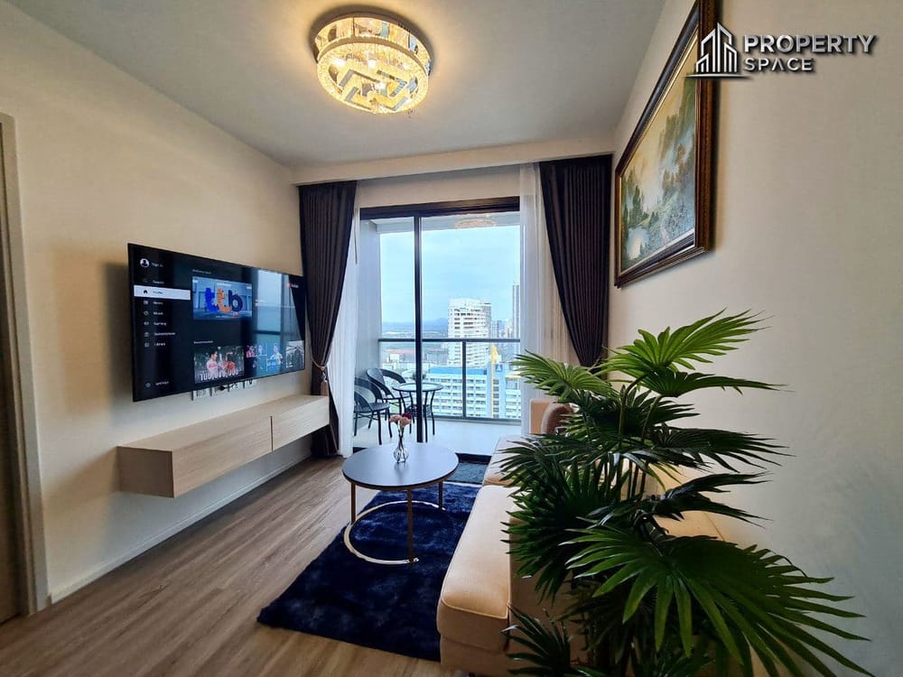 2 Bedroom Sea View In Aeras Beachfront Jomtien Condo For Sale Image 5