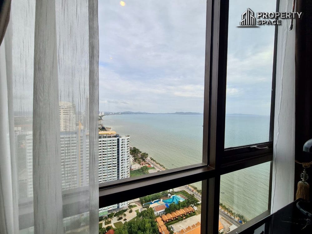 2 Bedroom Sea View In Aeras Beachfront Jomtien Condo For Sale Image 17