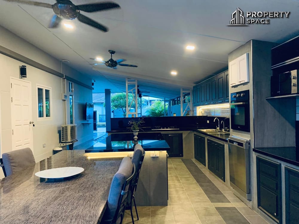 Modern 3 Bedroom Pool Villa In Panalee Bana Pattaya For Rent  Image 27