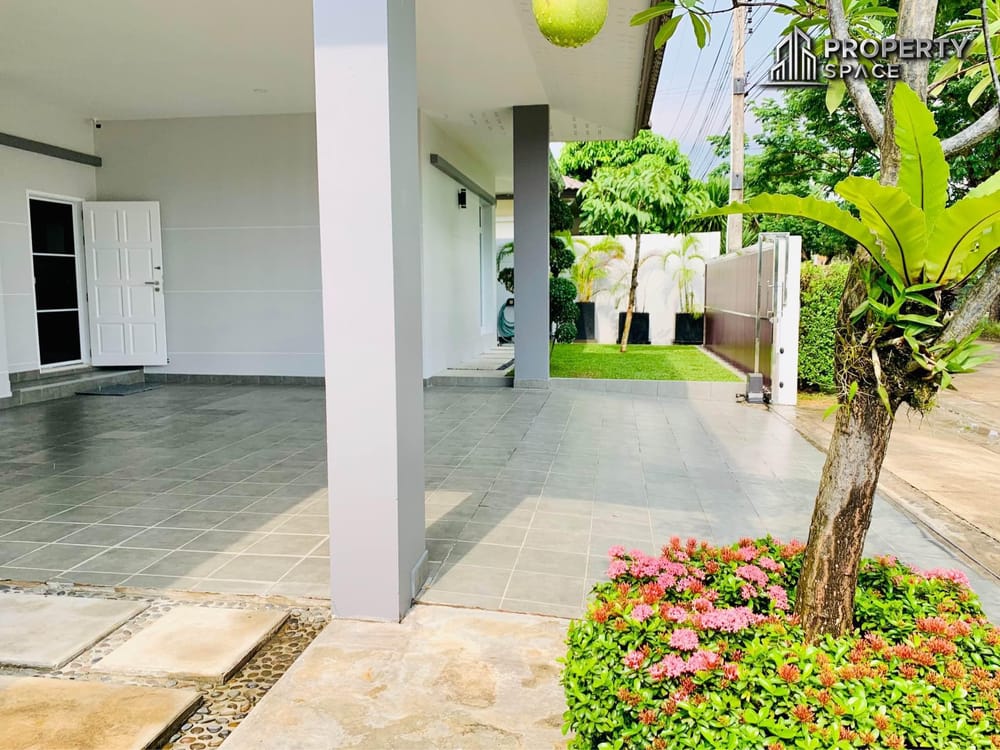 Modern 3 Bedroom Pool Villa In Panalee Bana Pattaya For Rent  Image 33