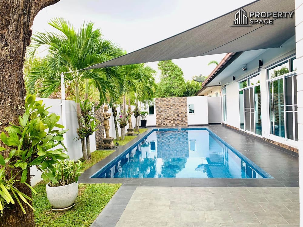Modern 3 Bedroom Pool Villa In Panalee Bana Pattaya For Rent  Image 3