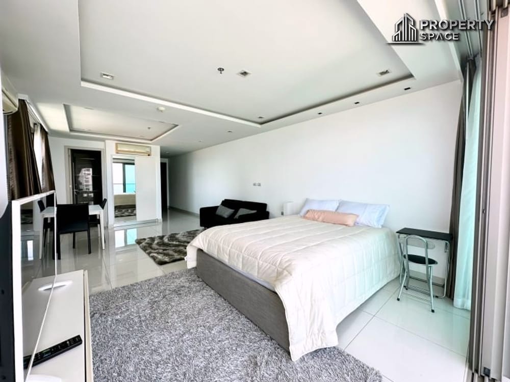 Sea View Studio In Wongamat Tower Condo For Sale Image 6