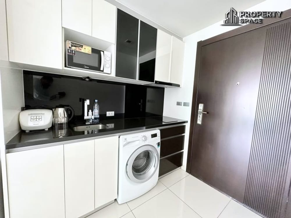 Sea View Studio In Wongamat Tower Condo For Sale Image 11