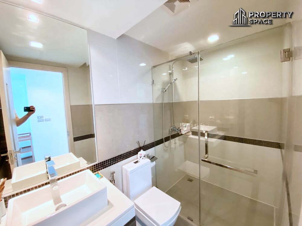 Luxury Sea View 2 Bedroom In Wongamat Tower Condo For Sale Image 12