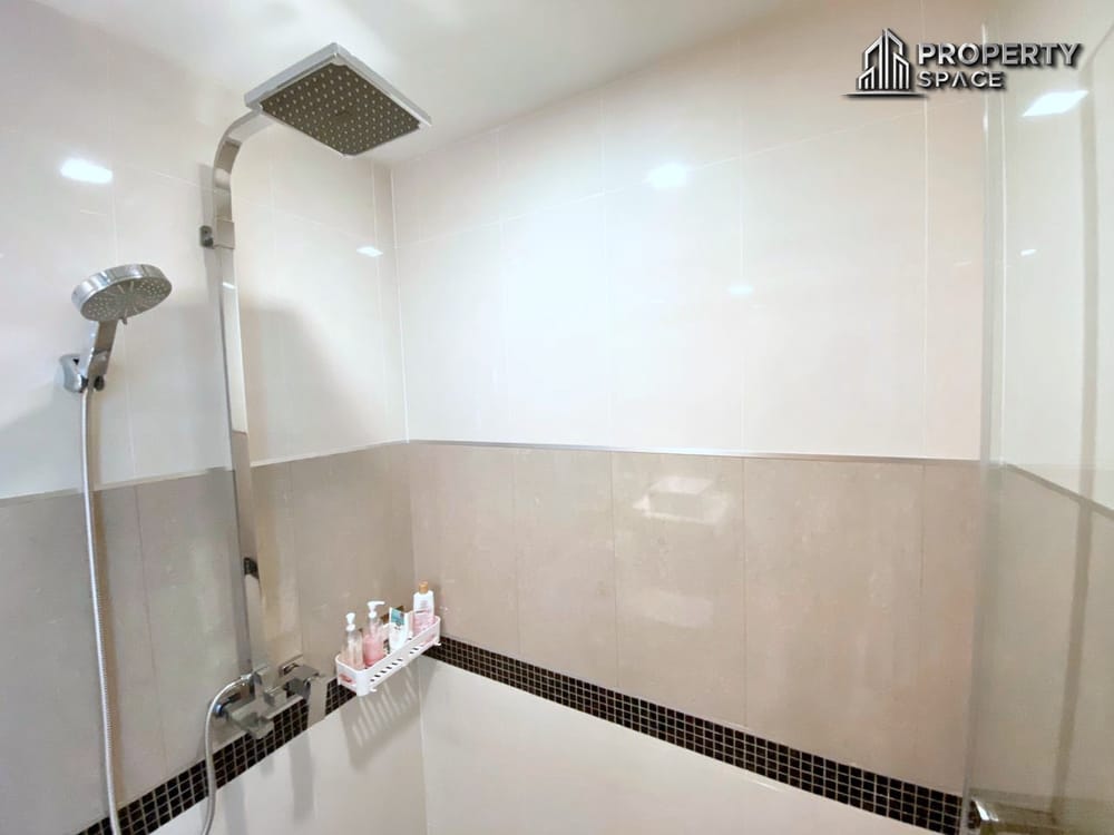 Luxury Sea View 2 Bedroom In Wongamat Tower Condo For Sale Image 13