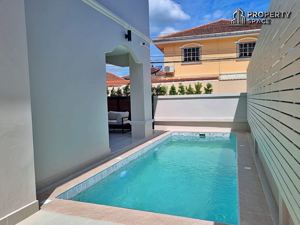 Modern 4 Bedroom Pool Villa In North Pattaya For Sale  Image 55