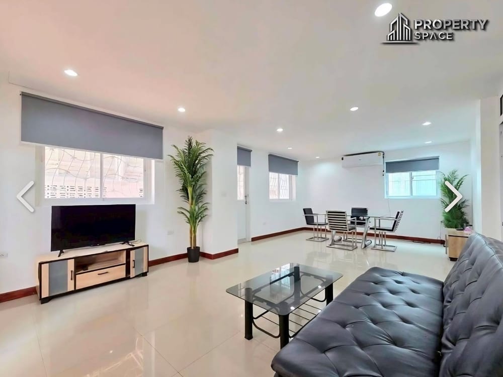 Pet Friendly 3 Bedroom House In Central Pattaya For Rent Image 5