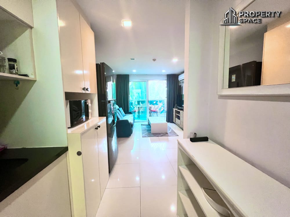 Modern 2 Bedroom In Laguna Bay 1 Condo Pattaya For Sale Image 10