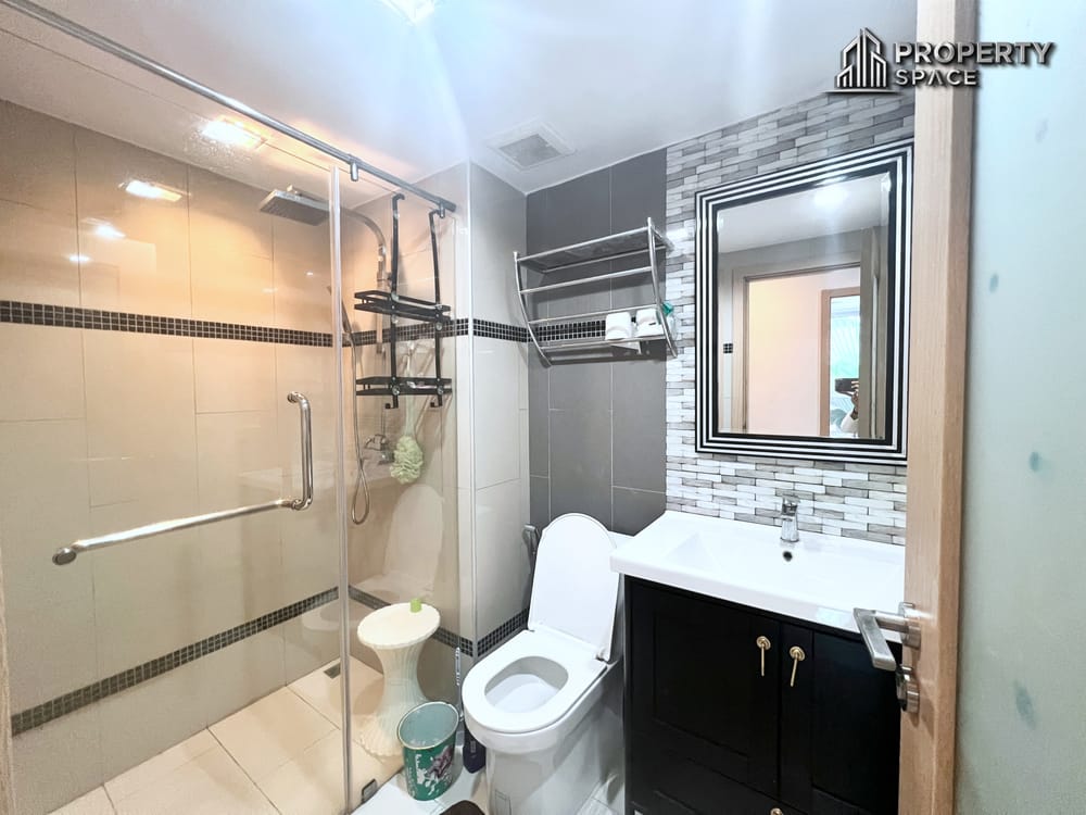 Modern 2 Bedroom In Laguna Bay 1 Condo Pattaya For Sale Image 13