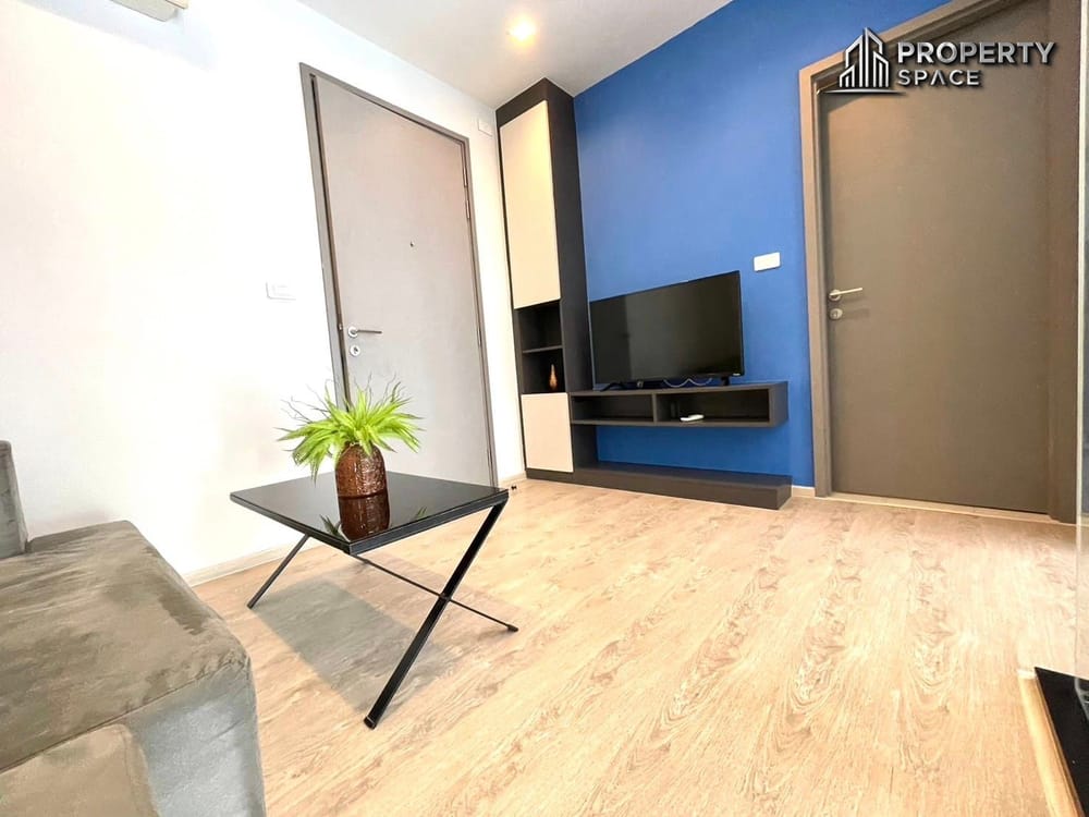 1 Bedroom (FQ) Condo In The Base Condo Central Pattaya For Sale  Image 6