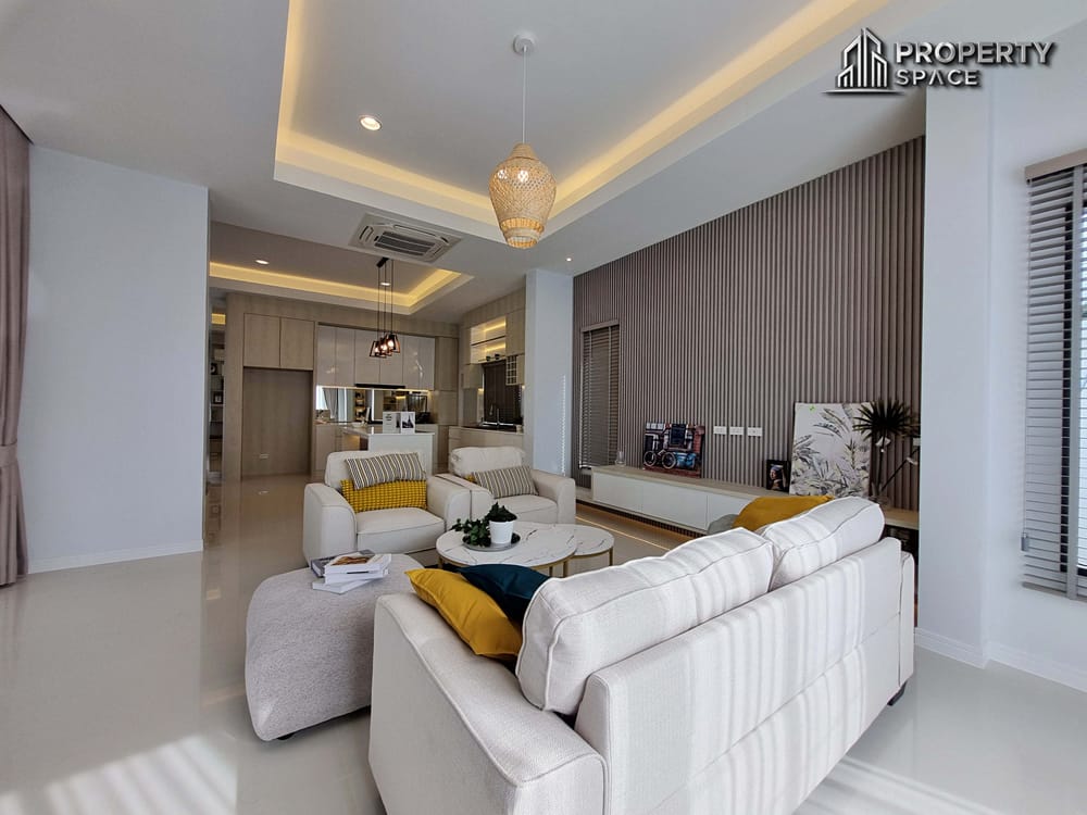 Brand New 3 Bedroom Detached House With Private Pool In Huay Yai For Sale Image 9