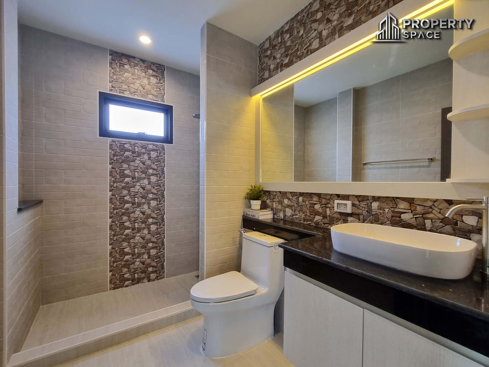 Brand New 3 Bedroom Detached House With Private Pool In Huay Yai For Sale Image 30