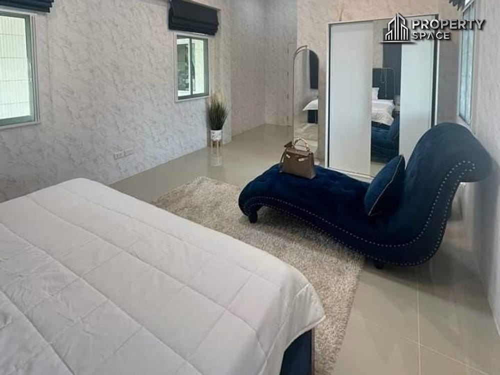 Luxury 6 Bedroom Pool Villa In Huai Yai Pattaya For Rent Image 17