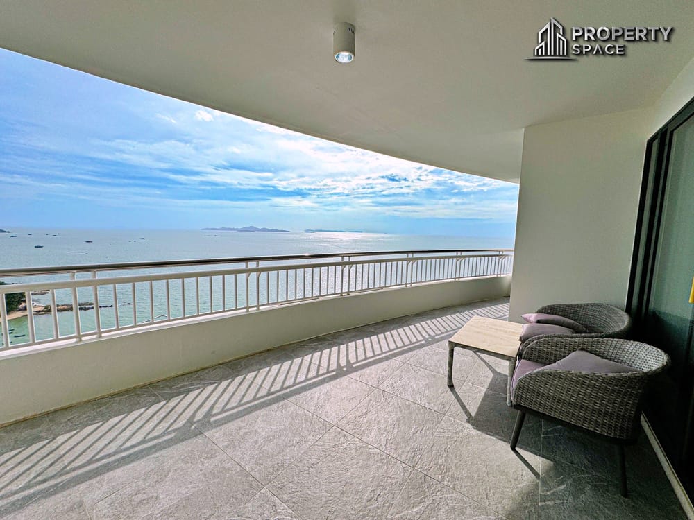 Luxurious Sea View 3 Bedroom In Saranchol Wongamat Condo For Rent Image 1