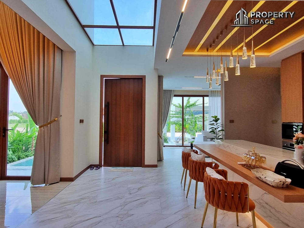 5 Bedroom Modern Luxury Tropical Pool Villa Near Siam Country Club Golf Course For Sale Image 10