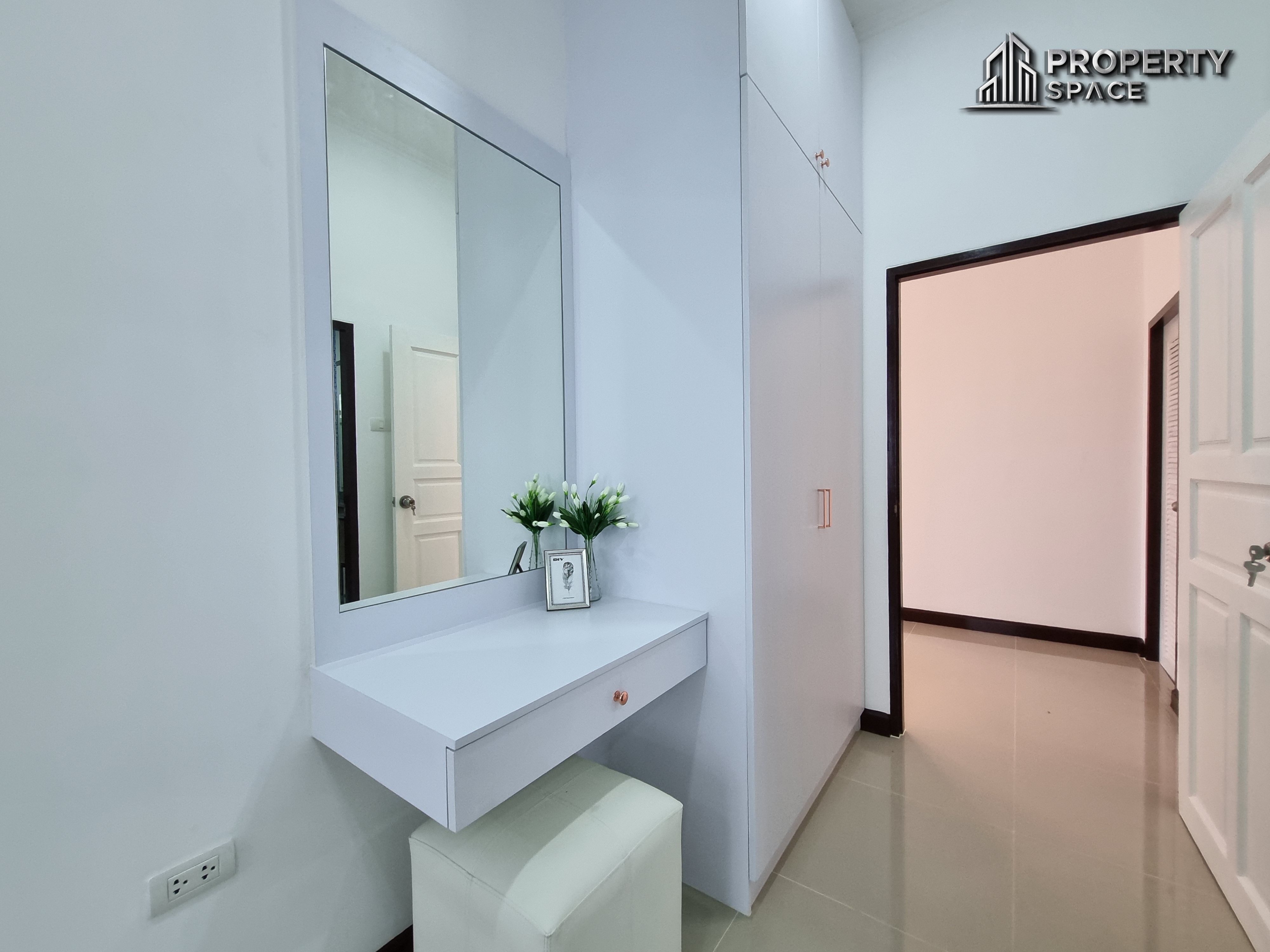 Brand New 3 Bedroom Pool Villa In Amorn Village For Rent Image 17