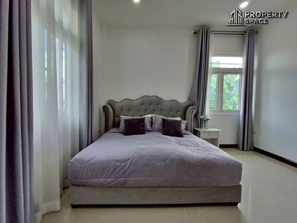 Brand New 3 Bedroom Pool Villa In Amorn Village For Rent Image 23